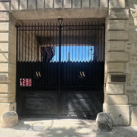 Neuf 6 Couchages Daire Saint-Laurent-dʼAigouze